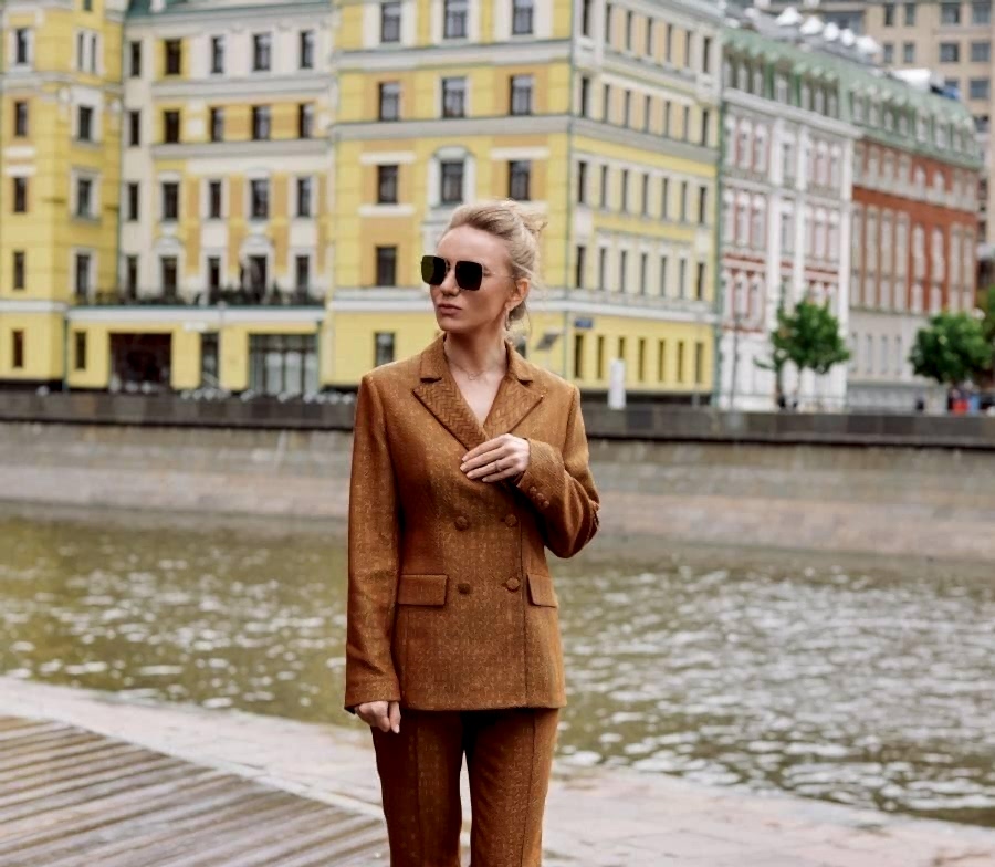 Тренд года: коричневый цвет в одежде