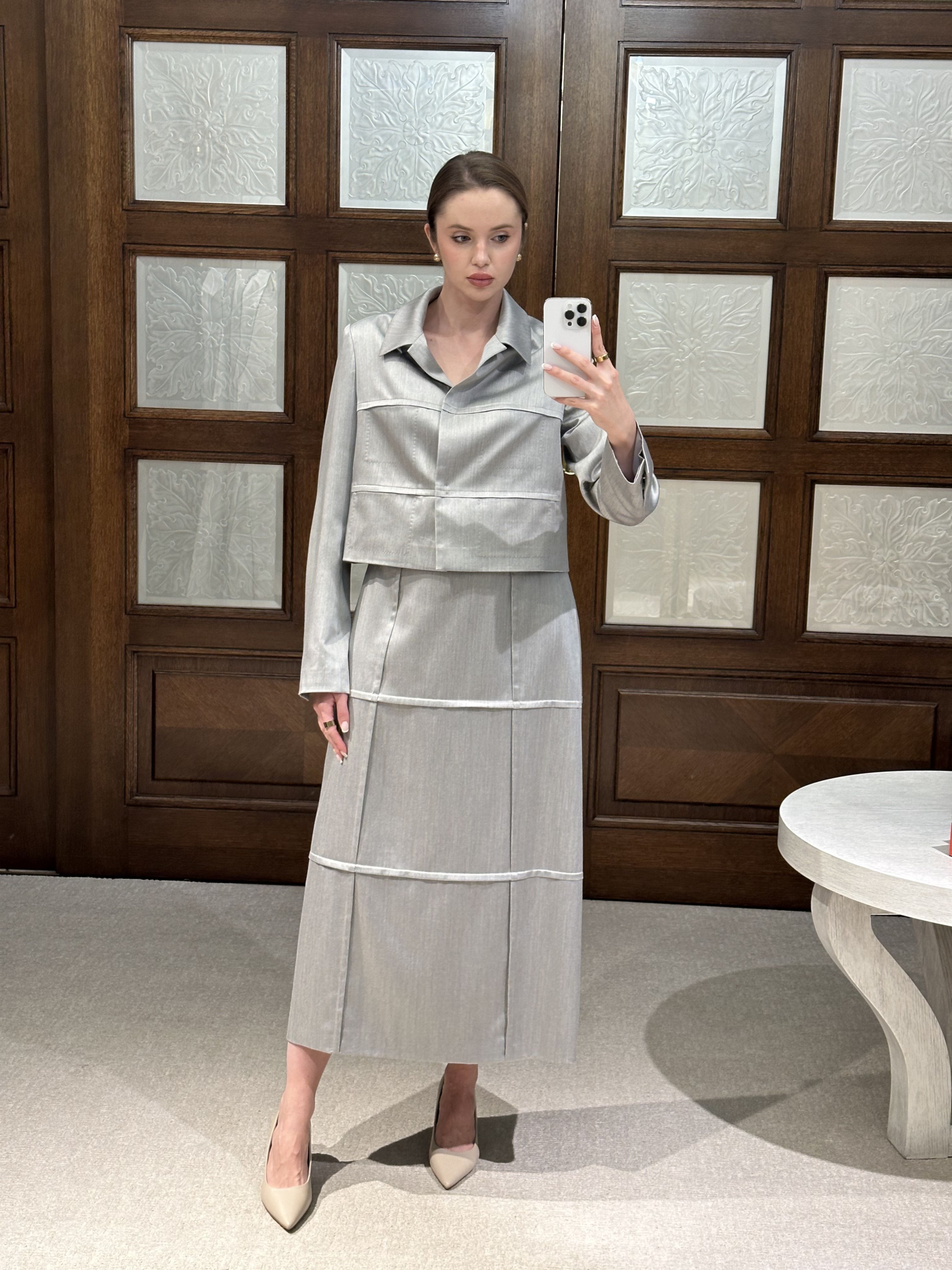 Какие цвета одежды будут в моде осенью и зимой 2025/2026 Какие цвета одежды будут в моде осенью и зимой 2025/2026