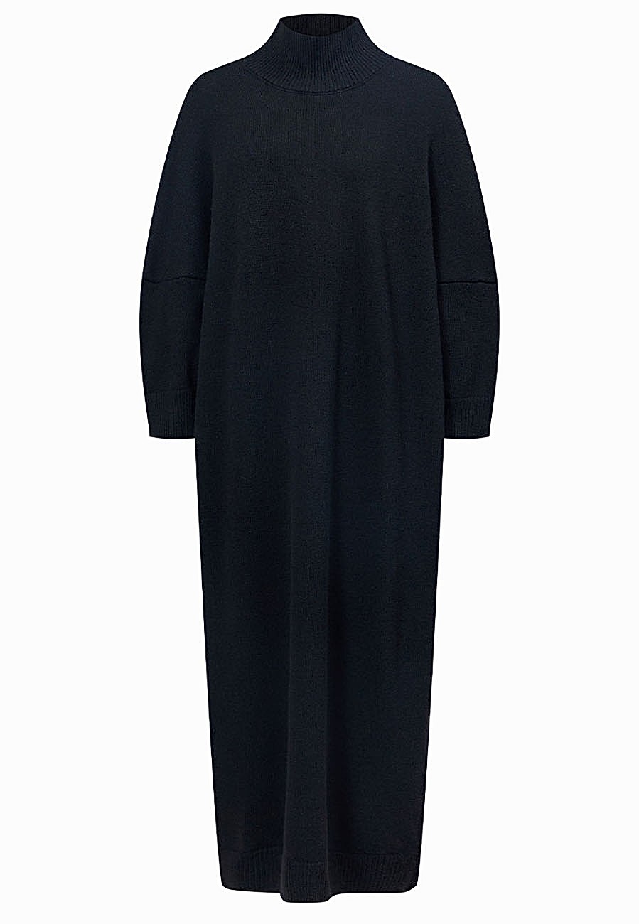 Платье черное